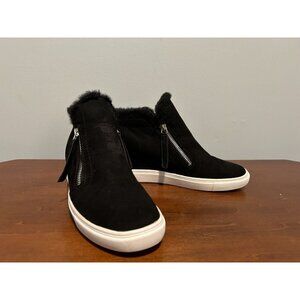 Madden girl prevale hidden wedge faux fur and suede double zip sneaker shoe 8.5